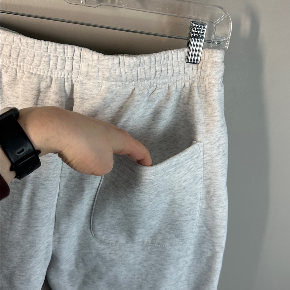Fear of God Essentials Sweatpants Men’s Size L Baggy Sweats - Picture 11 of 15